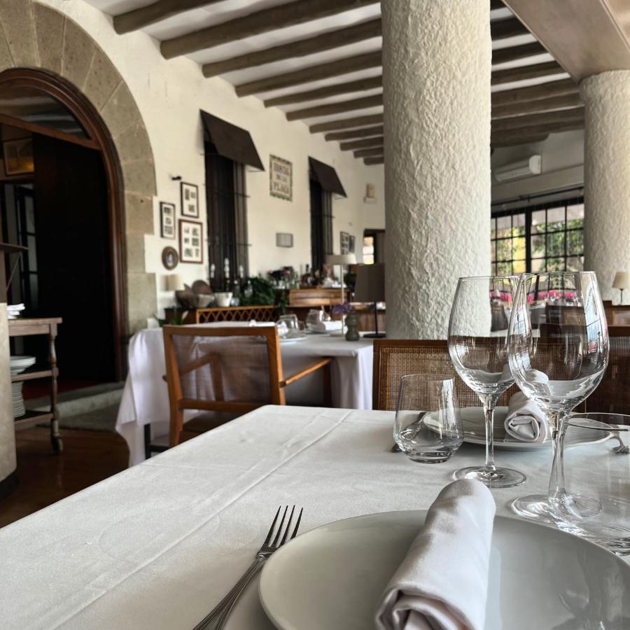 Hostal De La Placa - Hotel Boutique Cabrils Zewnętrze zdjęcie