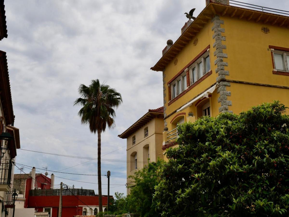 Hostal De La Placa - Hotel Boutique Cabrils Zewnętrze zdjęcie
